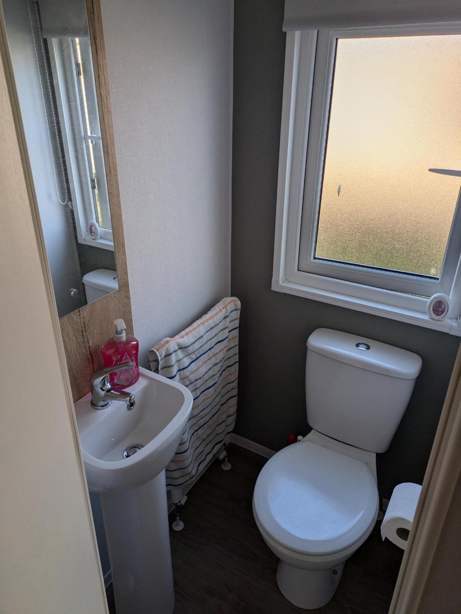 Hotel An Oasis Of Serenity In Camber Sands - Brand New 8 Berth Caravan Exterior foto